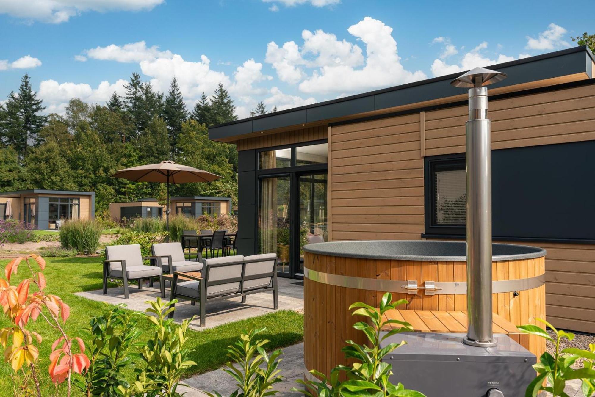 Veluwepark De Bosgraaf | Comfort Met Hottub Lieren Exterior photo